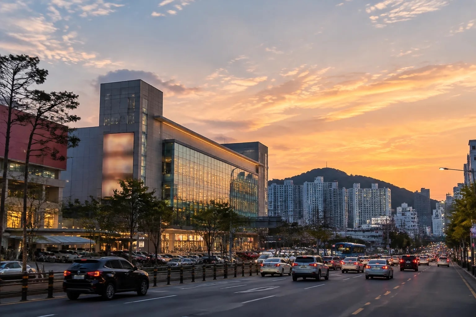 부산 신축아파트 메가마트 문현점 주변 쇼핑 동선과 생활 편의